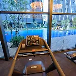Arte Mont Kiara-Netflix-Balcony-6Pax