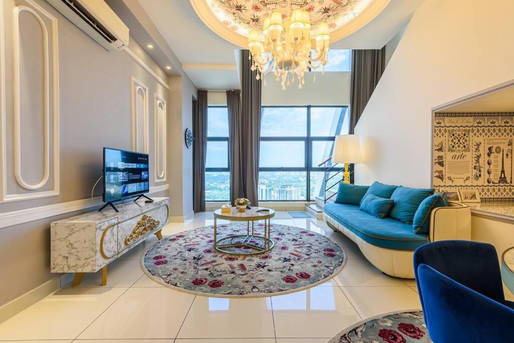 Pangsapuri Arte Mont Kiara-netflix-balcony-6pax *